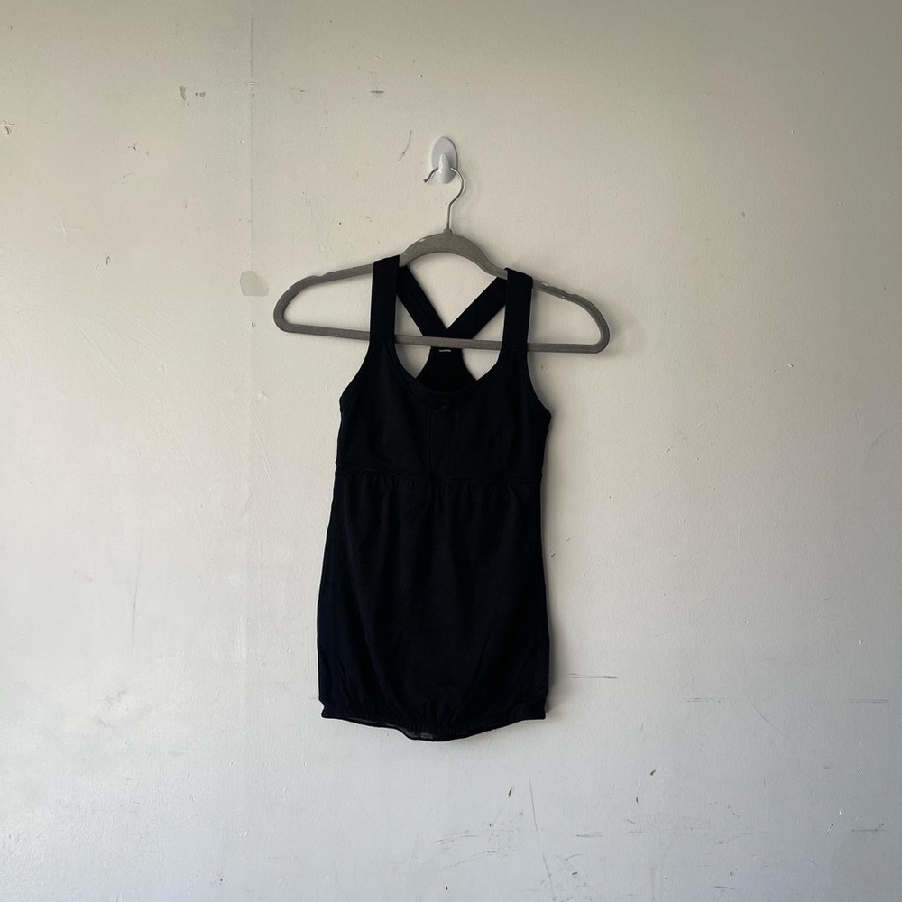 Lululemon ‘My Heart Races’ Black Criss Cross Racerback Athletic Tank Top Size 4